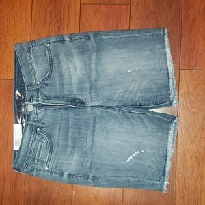 NWT!! Seven7 shorts (t3)